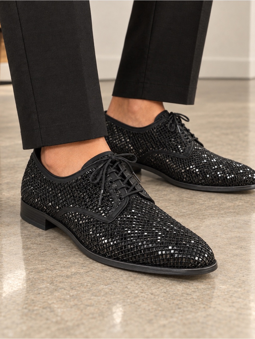 Salvatore Ferragamo Dennis 2 Black Crystal Embellished Lace Up Derby 10D